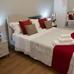 M&g House