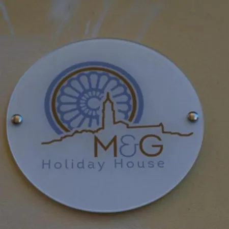 M&g House *