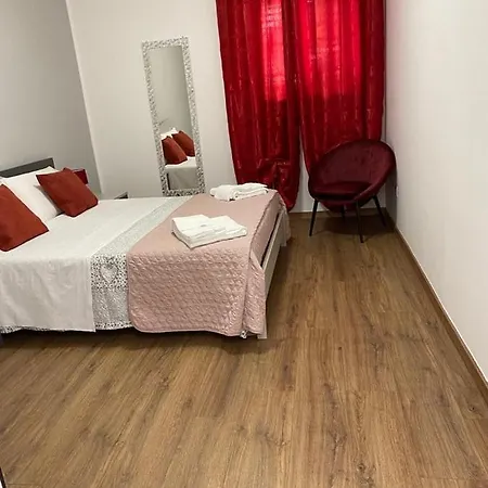 M&g House